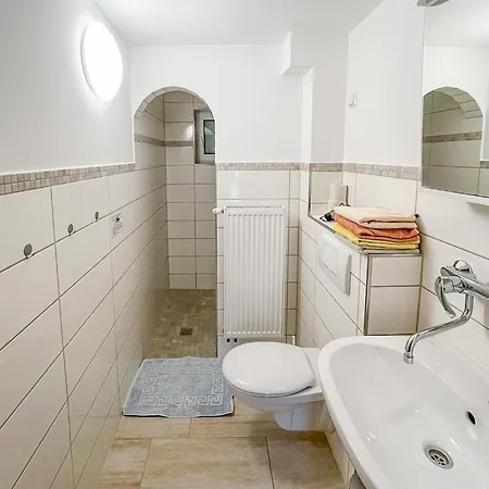 Gaestehaus Goy In Panzió Schirgiswalde-Kirschau